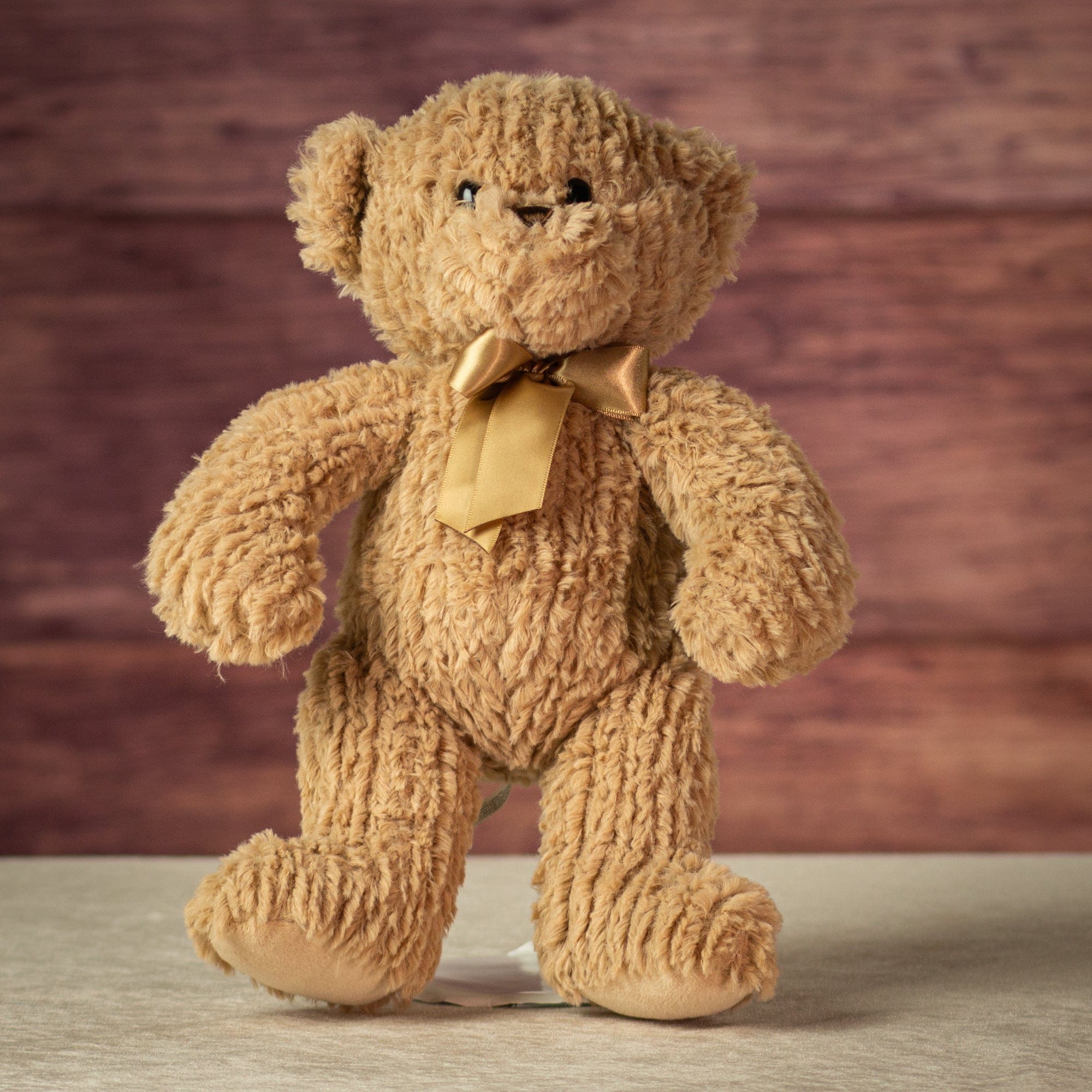 10.5" Sitting Classic Keepsake Bear