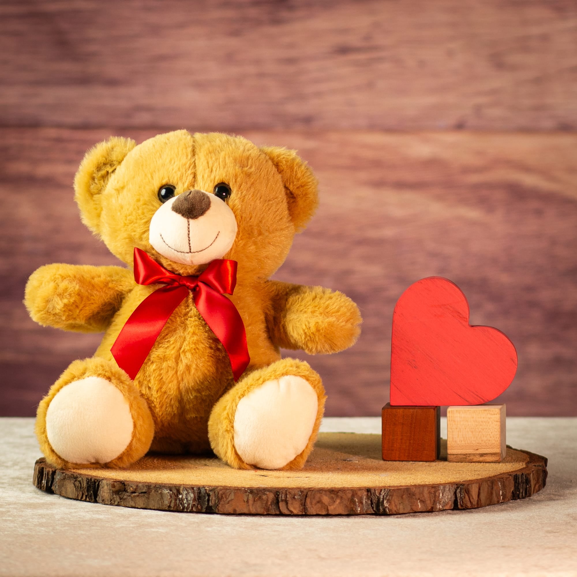 10" Sitting Brown Sweetheart Bear