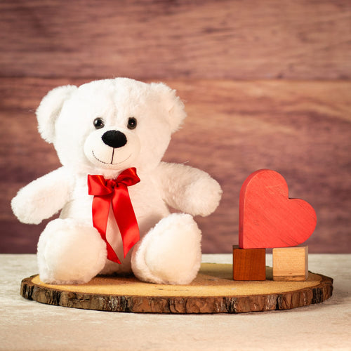 10" Sitting Snowy Sweetheart Bear