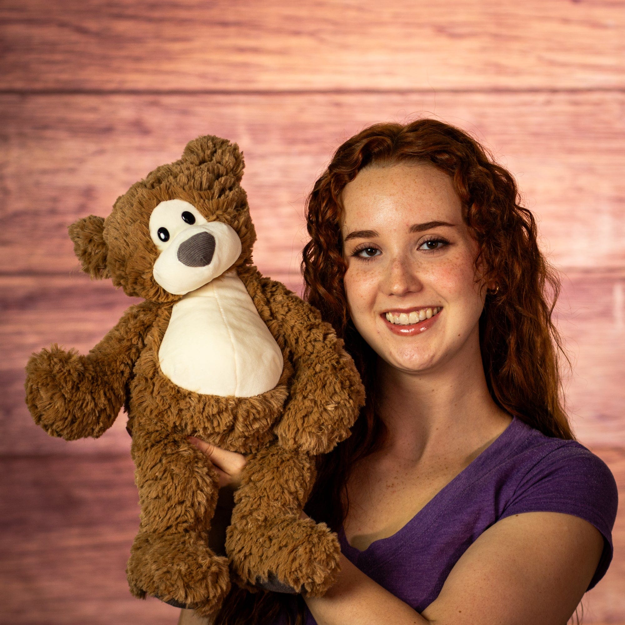 18" Huggable Chestnut Bear