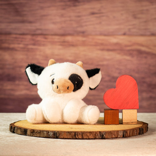 7" Sitting Farmyard Cow