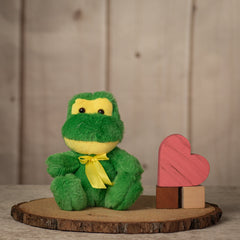7" Sitting Ribbon Froglet
