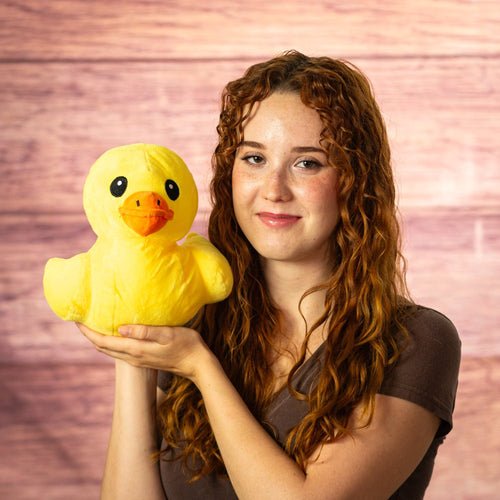 8" Sitting Sunny Duck