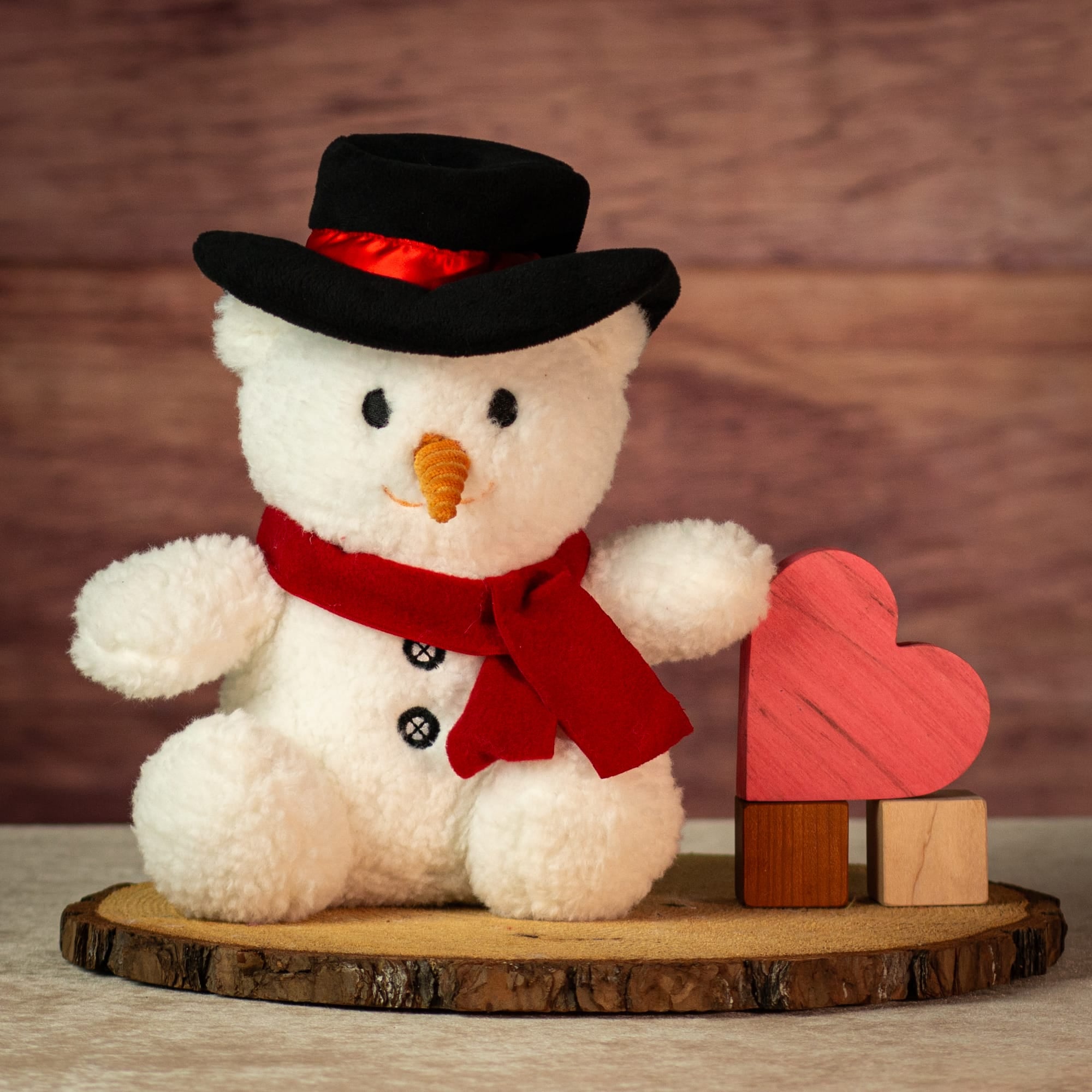 9" Blizzy the Snowbear