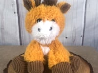 9.5" Scruffy Cuddly Giraffe